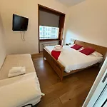 Free Parking - Bolivar Grand Sauna Suite