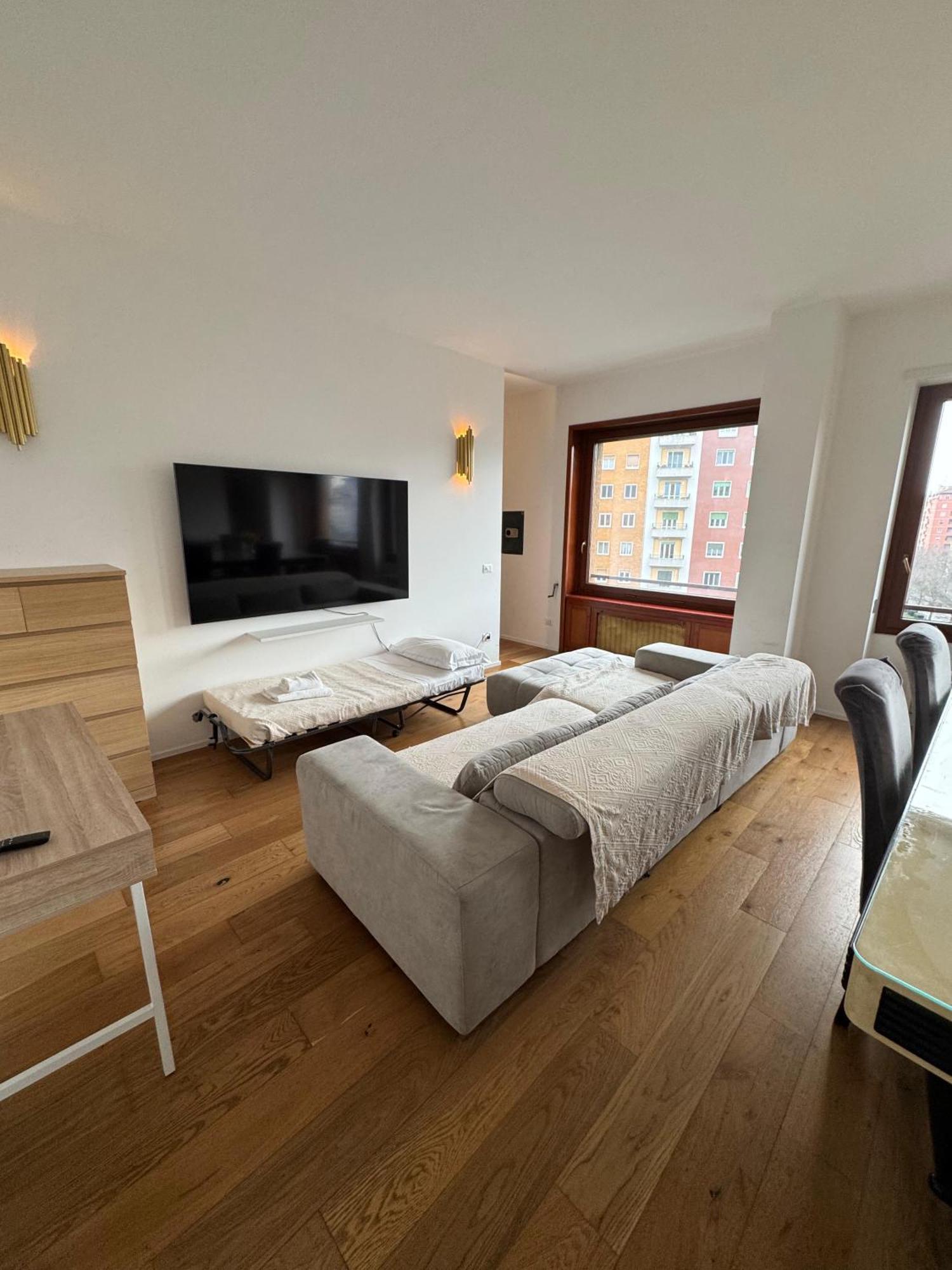 Free Parking - Bolivar Grand Sauna *